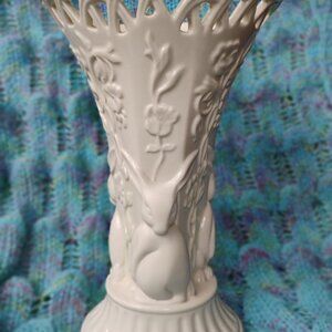 Lenox Chelsea Crossing Rabbit Vase